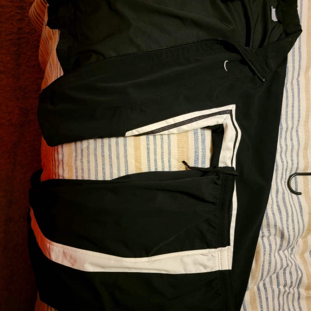 Nike 2 pcs joggers outfit